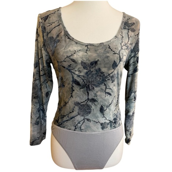 Buffalo The Buckle Velvet Floral Bodysuit - Picture 5 of 10